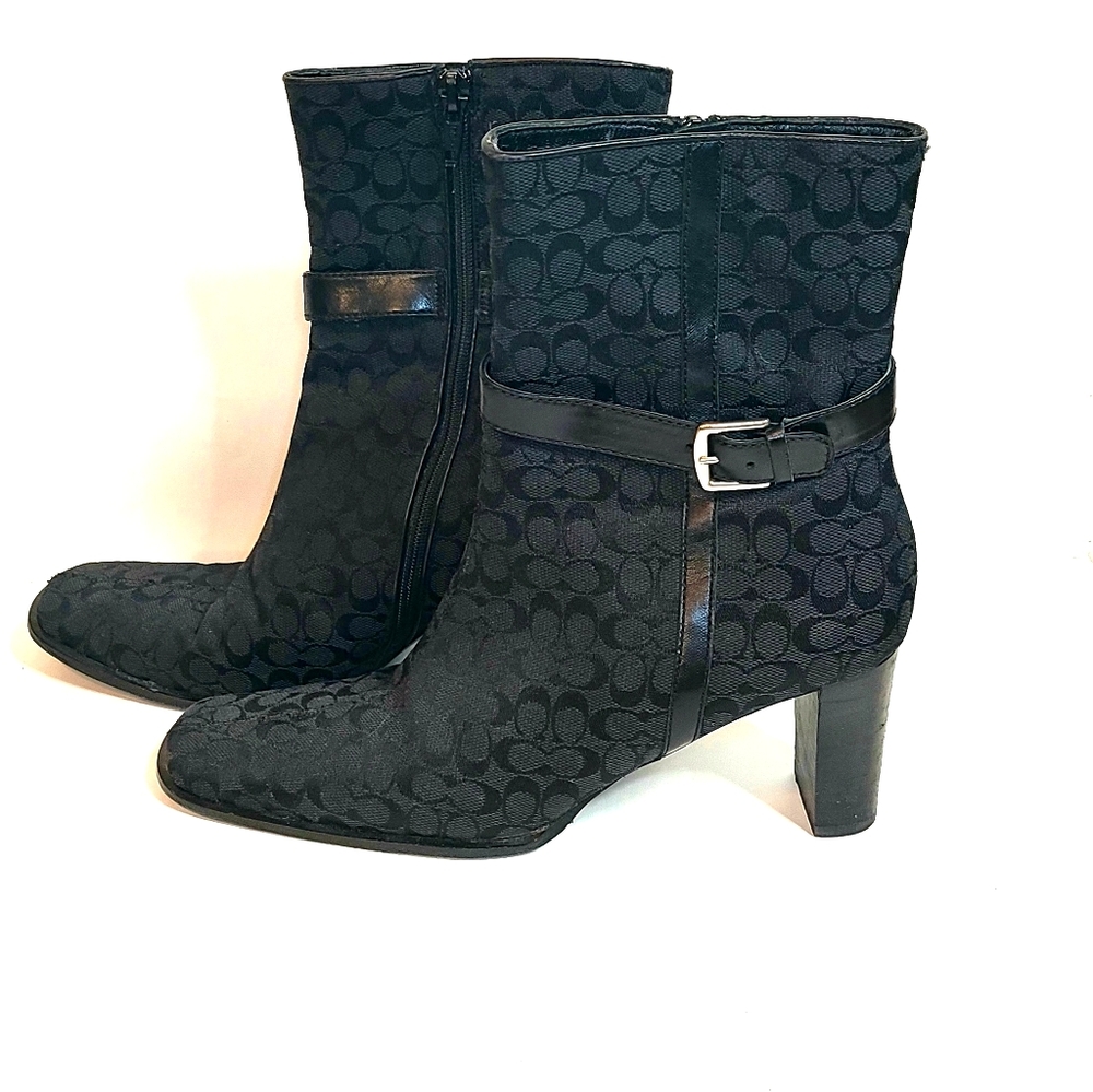 EUC Coach Signature Bibi Ankle Boots